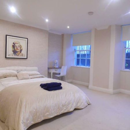 West End -Stunning, 2 Bedroom, Main Door Flat With Private Parking Glasgow Dış mekan fotoğraf